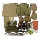 VIETNAM WAR ERA US MILITARY RADIO & FIELD GEAR