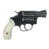 SMITH & WESSON MODEL 36 .38 SPL CALIBER REVOLVER