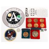 US NASA APOLLO MISSIONS MEDALS & PATCHES