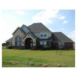 This great 2,964+/-sf home sits on 3+/-  acres. Bu