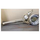 Magnifying Desk Lamp