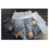 6 Pairs of Jeans Levi