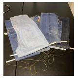Mens Levi Jeans 32 & 33 x 32-34