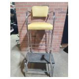 Shoe Shine Stand Chair Chrome Vinyl MCM