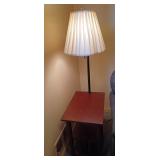Table with built in lamp. 3 way light bulb Works