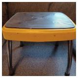 Cosco footstool 10.5"×12"×10.5"