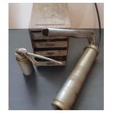 LubriMagic Grease gun Metal drawer  Vintage oil