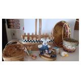 EJ Lennox 94 wood rabbit Baskets