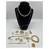 gold metal bead necklace and lot of gold