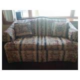 Broyhill Furniture Floral Love Seat