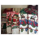 Christmas Tapestry Throw and 4 Hand Towels