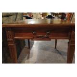 Heritage Side Table with Drawer 21x22x26
