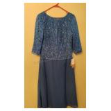 Ladies Unworn Special Occasion Dress