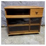 31.5x18x26 inches tall Media Cabinet 31.5x18x26 inches tall Media Cabinet