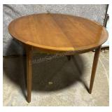 Drexel Dinning Table MCM with Leaf & table Drexel Dinning Table MCM with Leaf & table