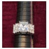 Ladies Fashion Ring size 9