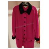 Ladies St John Collection by Marie Gray 2 Piece