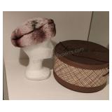 Ladies Fur Hat w/Hat Box