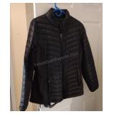 Ladies Light Weight Puffer Jacket Size XL