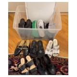 Assorted Wemens Shoes & Slippers