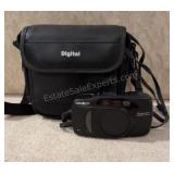 Minolta Supreme Zoom camera & case