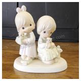 Precious moments "TO A VERY SPECIAL SISTER"