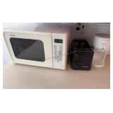Microwave, Toaster & Hot Water Dispenser
