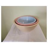 Vintage Shawnee Pottery Mixing Bowl Set