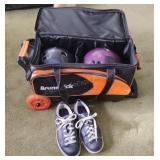 Brunswick Dual Bowling Ball Bag w/Balls