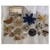 Group of Pins & Brooches (1 Sterling)