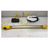 Dayton 25ft Drop down Work Light