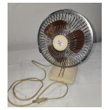 11 inch tall Desk / Table Fan