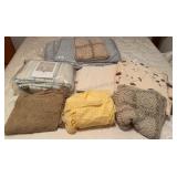 Group of blankets / Bedding