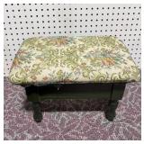Small foot stool