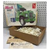 Mack R685st Model Kit (unsure if complete)
