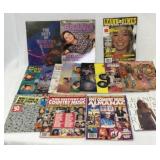 16 magazines  The best of country and a few