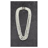 Vintage UV Reactive Beaded Necklace