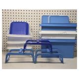 Tupperware Containers w/ Lids & 3 Attachable