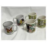 5 vintage coffee mugs still look new