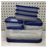 Tupperware Set