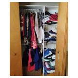 Bedroom Closet Contents - Assorted Sizes