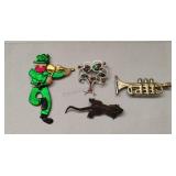 Sterling 925 Iguana Pin &  Assorted Brooches