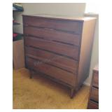 MCM 5 Drawer Dresser 44x40x18