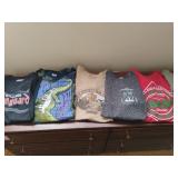 6 Novelty T-shirts Size L