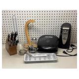 Kitchen Essentials, Elec Can Opener & Elec Grill