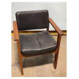 MCM Edward Axel Chair