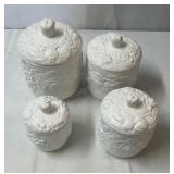 Set of 4 airtight Containers.