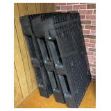 3 Plastic Pallets 32x47