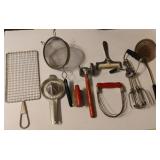 Vintage/Assorted Kitchen Gadgets