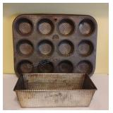 Vintage Ovenex USA Cupcake and Loaf Pans